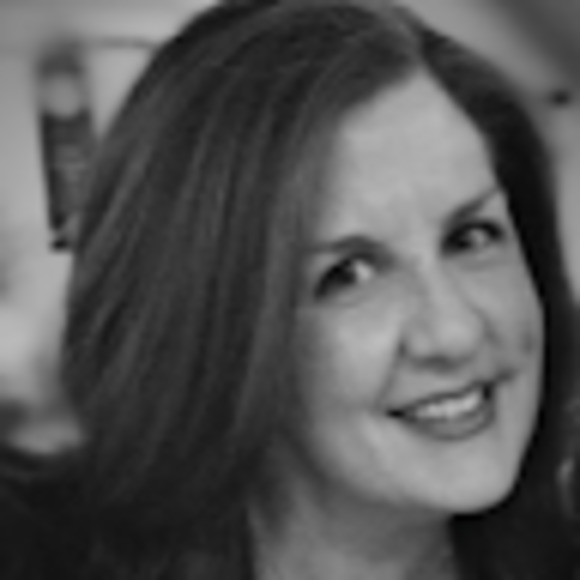 Meet your Posher, Christy - Picture 1 of 1